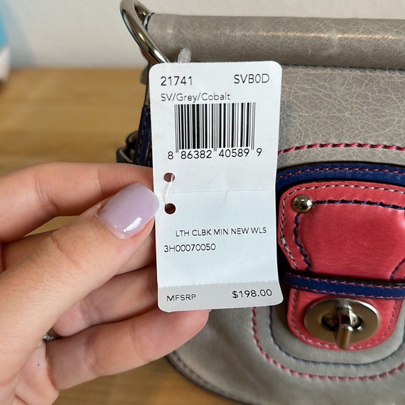 NWT Mini Coach Purse - Picture 7 of 7